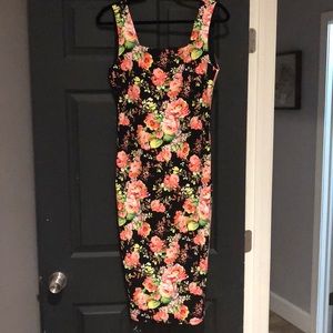 Beautiful Floral midi dress